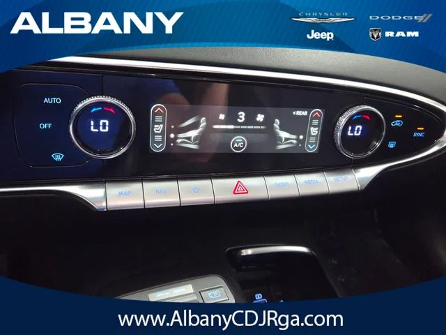 Used 2022 Gray Genesis 2.5T Select image 24