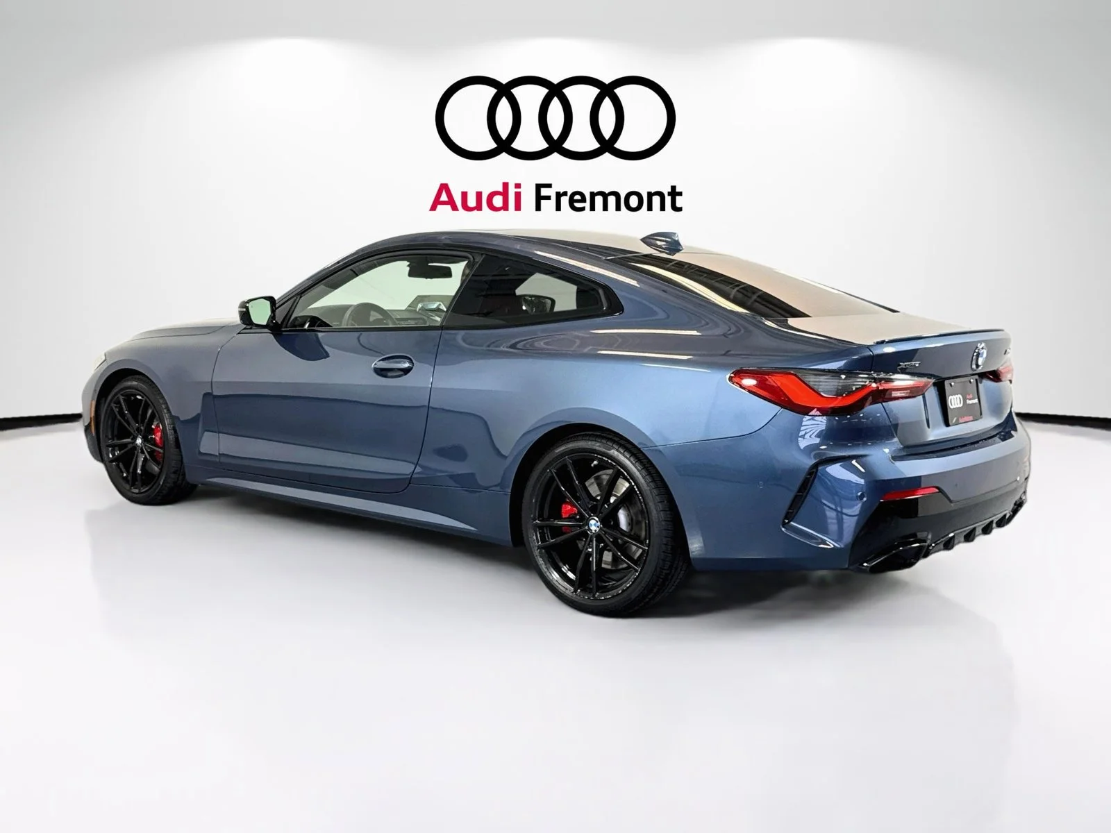Used 2021 Arctic Race Blue Metallic BMW M440i xDrive image 7