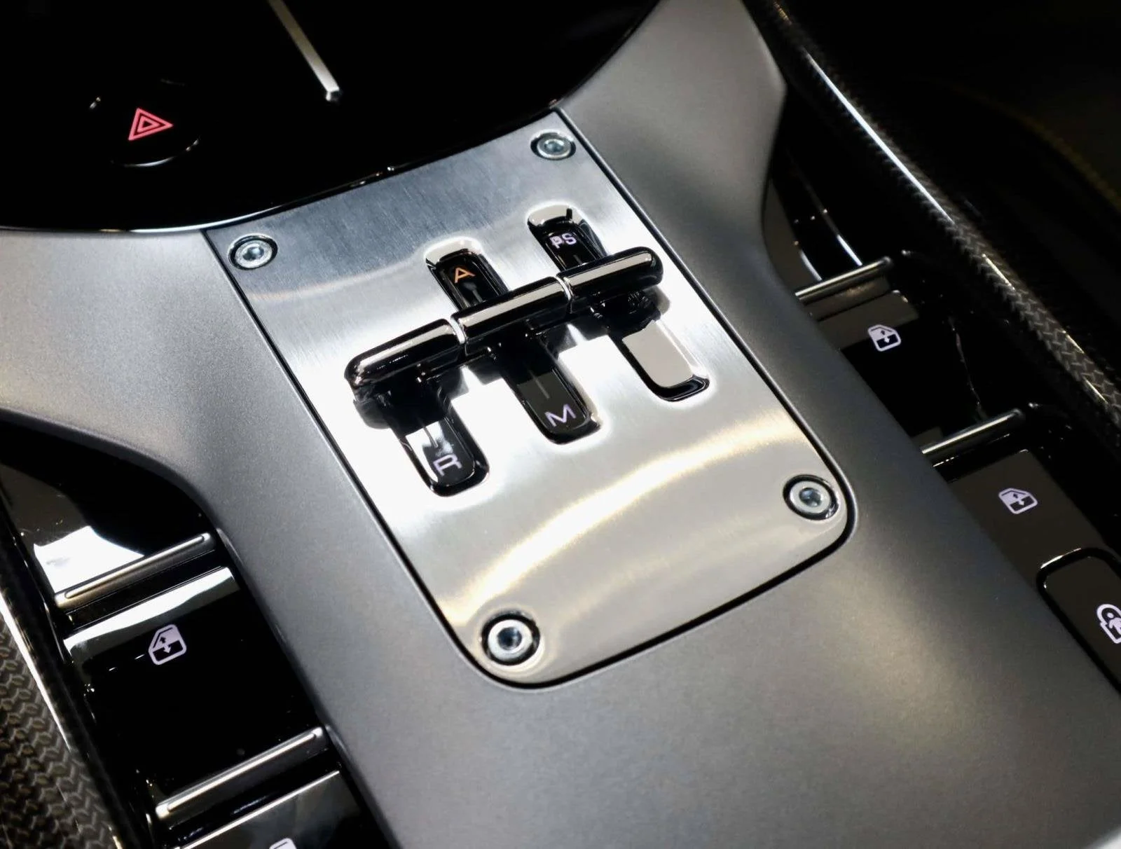 Certified Used 2024 Grigio Titanio Metall Ferrari  image 30