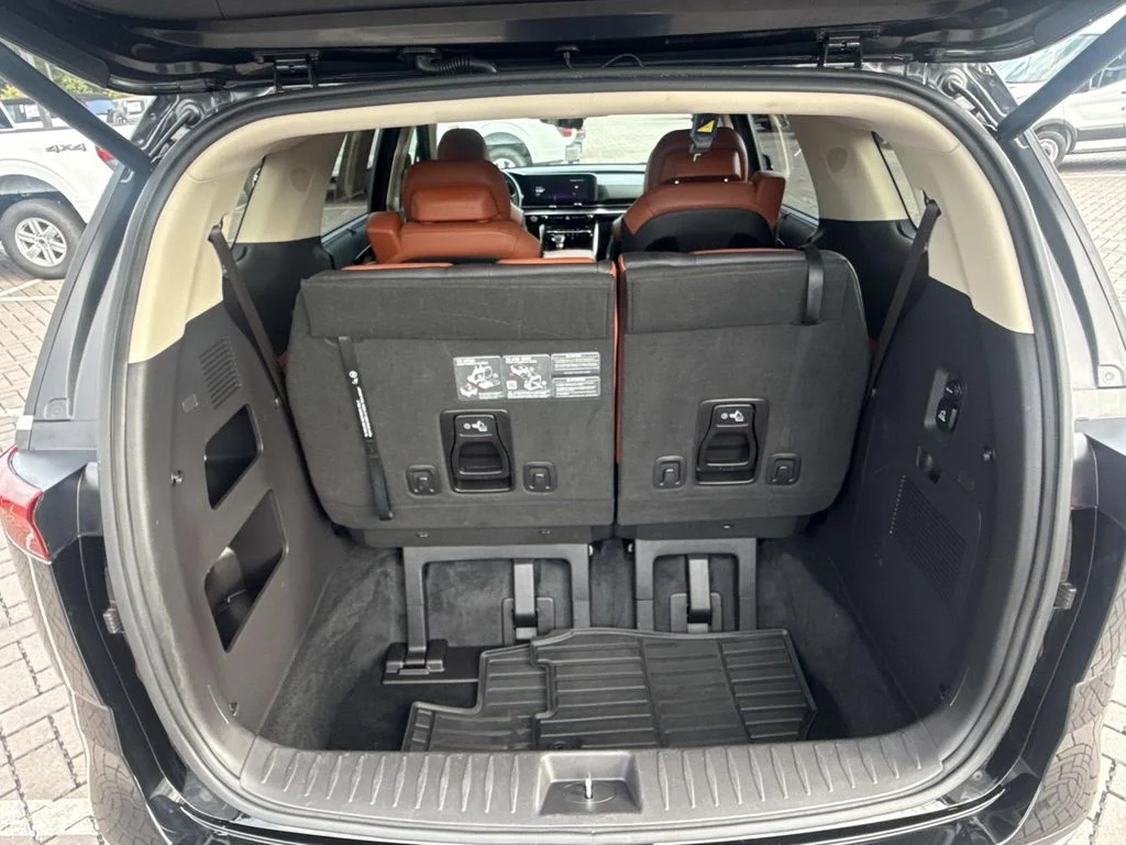Used 2024 Black Kia SX Prestige image 24