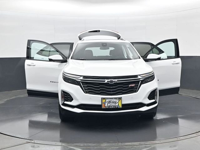 Used 2023 White Chevrolet RS image 31
