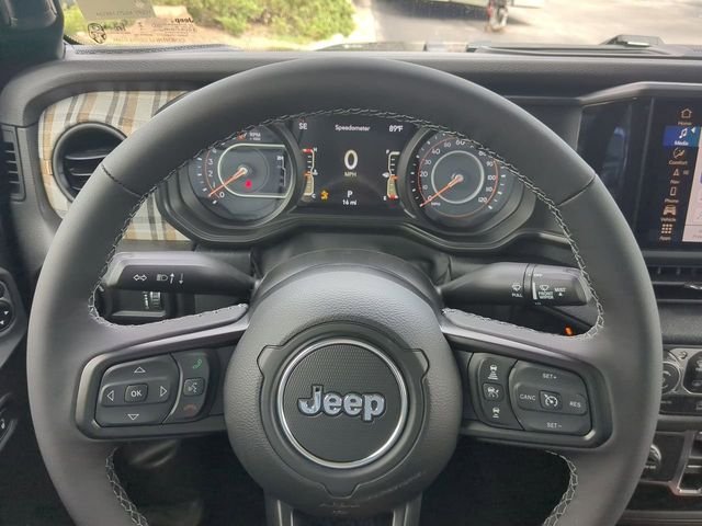 New 2026 Granite Crystal Metallic Clear-Coat Exterior Paint Jeep 85th Anniversary Edition image 31