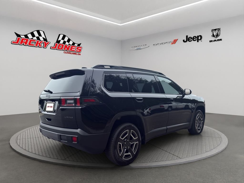 New 2026 Diamond Black Crystal Pearl-Coat Exterior Paint Jeep Limited image 11