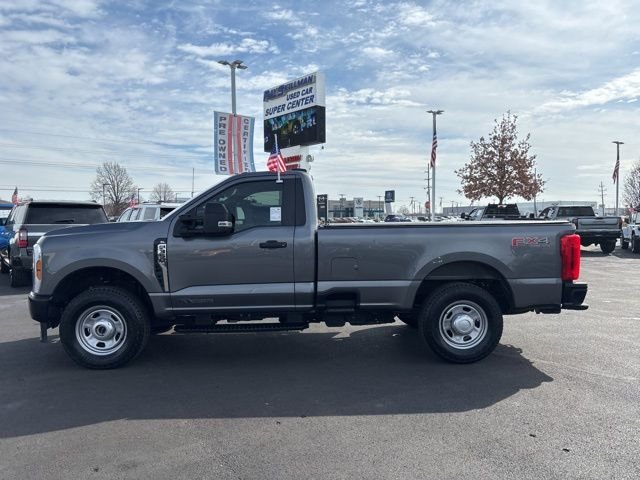 Used 2024 Gray Ford XL image 10