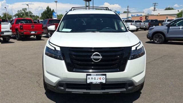 Used 2023 White Nissan SV image 3