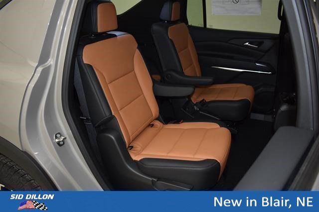 New 2027 Sandstone Gray Chevrolet Z71 image 10