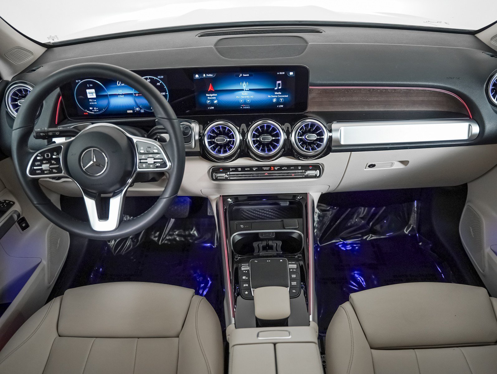 Certified Used 2023 Polar White Mercedes-Benz EQB 300 4MATIC® SUV image 9