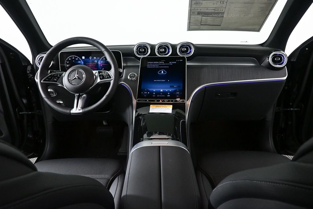 New 2026 Black Mercedes-Benz GLC 300 image 15