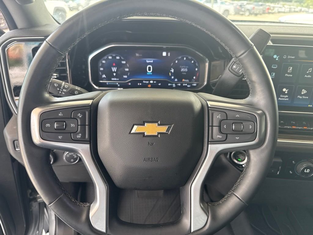 Used 2023 Gray Chevrolet LT image 25
