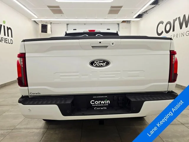 New 2026 Oxford White Ford XLT image 4