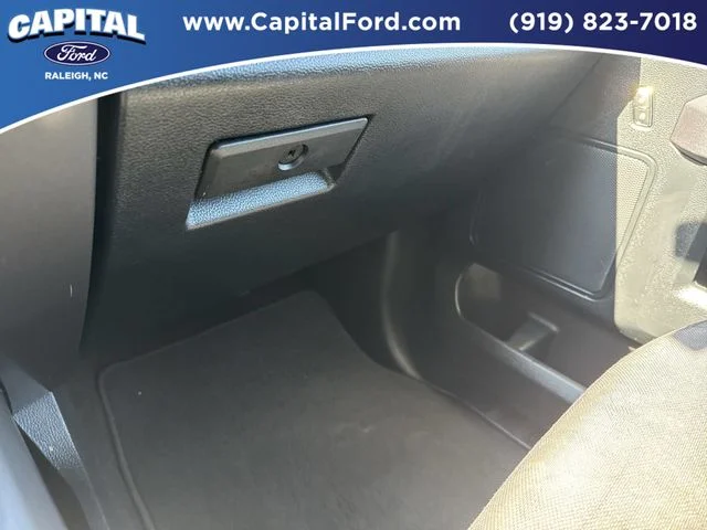 Used 2020 White Ford XLT image 27
