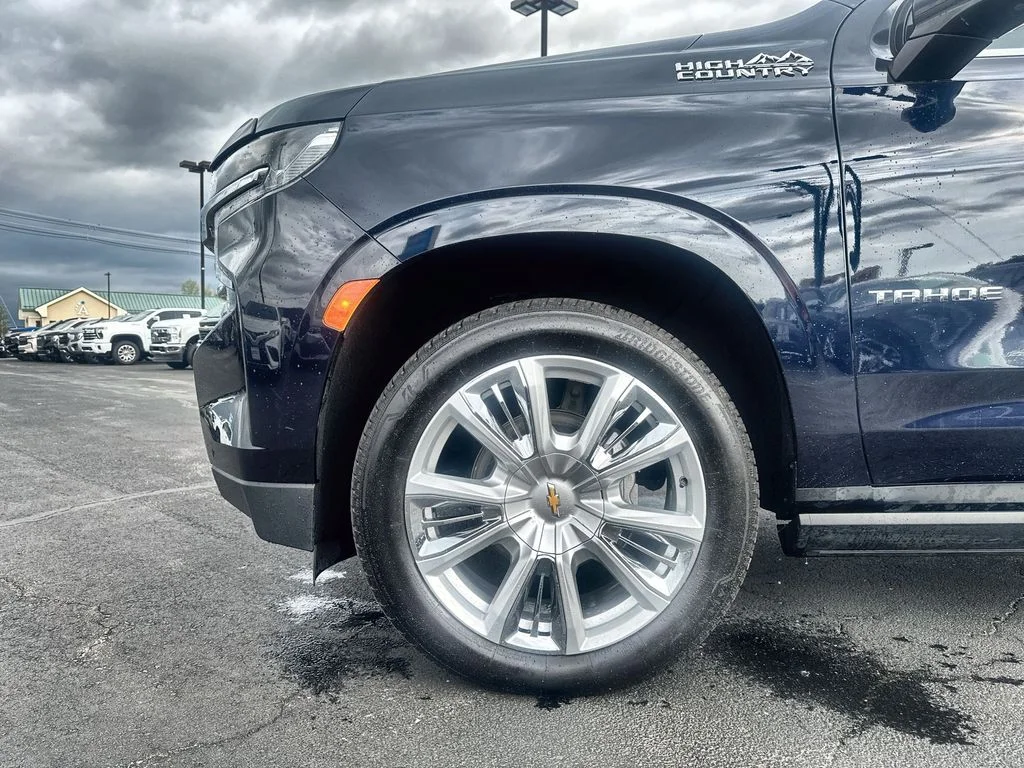 Used 2024 Blue Chevrolet High Country image 10