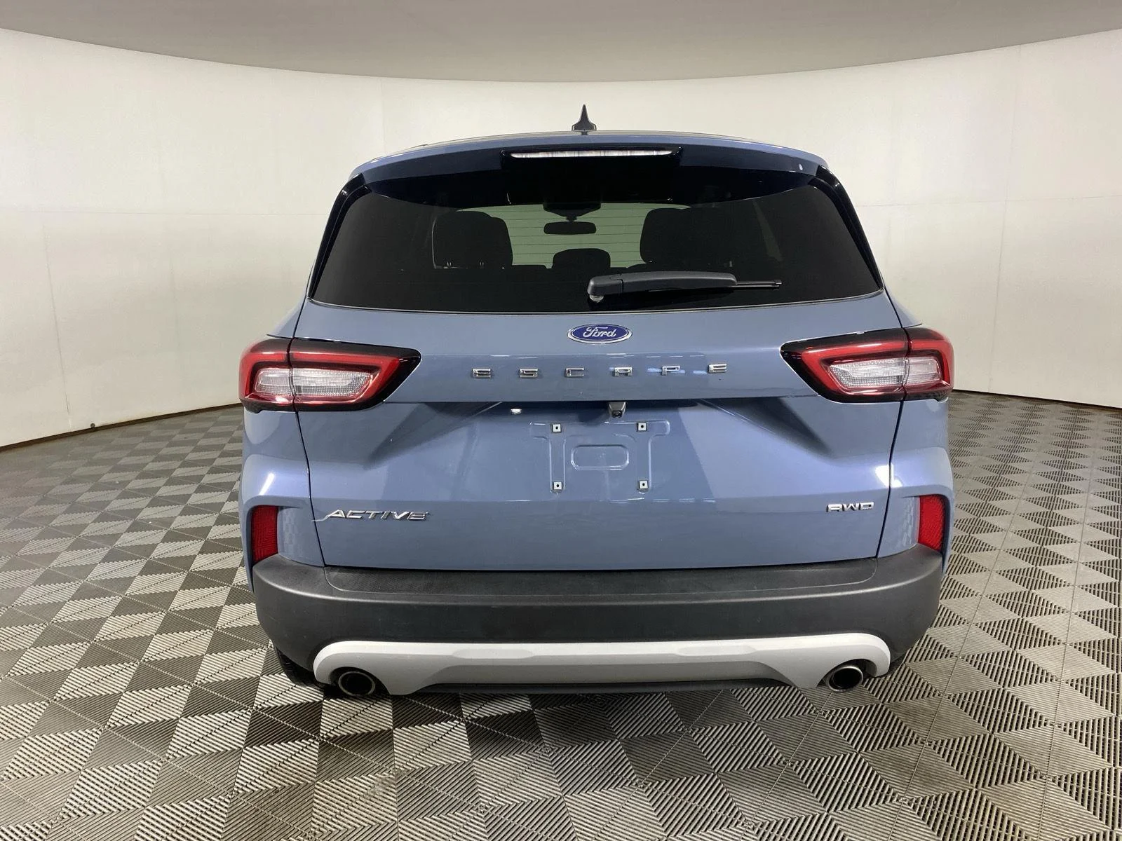 Used 2025 Vapor Blue Ford  image 9