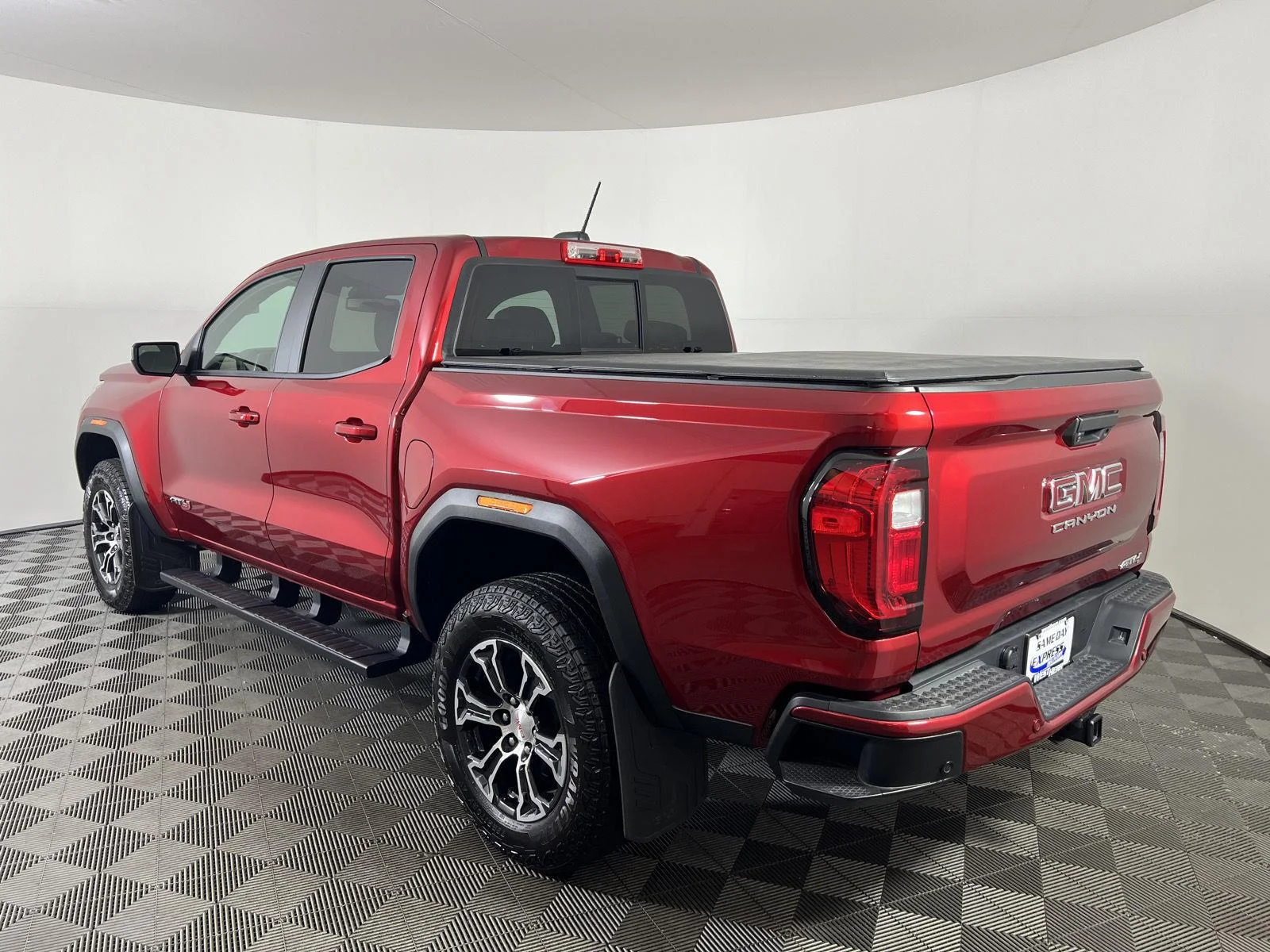 Used 2025 Volcanic Red Tintcoat GMC AT4 image 23