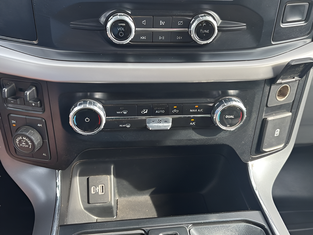 2023 Ford F-150 XLT - Photo 27