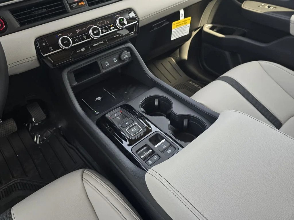 New 2026 Platinum White Pearl Honda RTL image 17