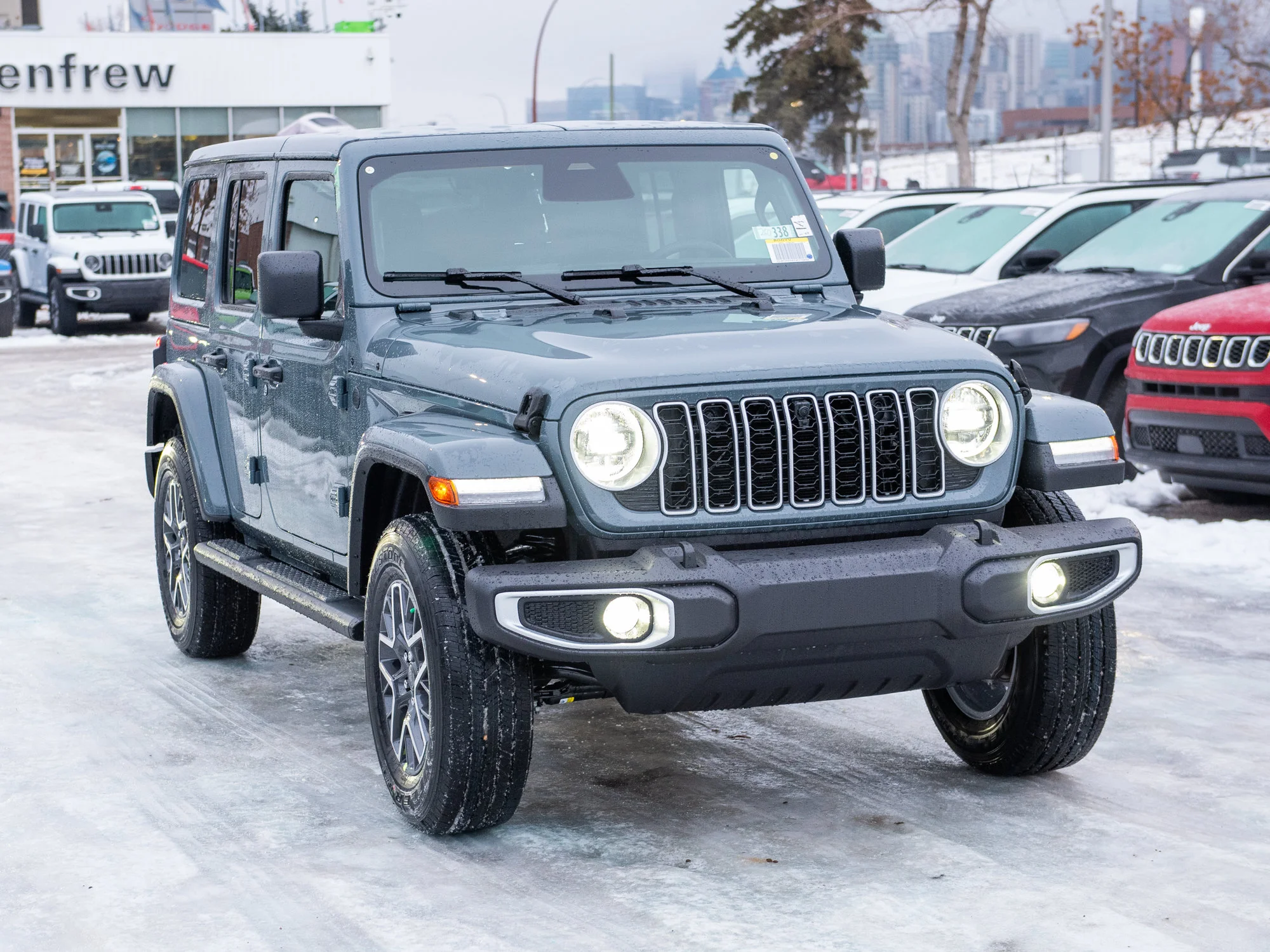 Used 2026 Dark blue Jeep Sahara* 4 Door 4x4, McKinley Leather Seats, Safety Group, Off Road Camera image 9