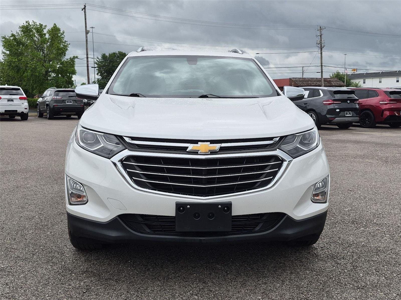 Used 2019 Iridescent Pearl Tricoat Chevrolet Premier image 8