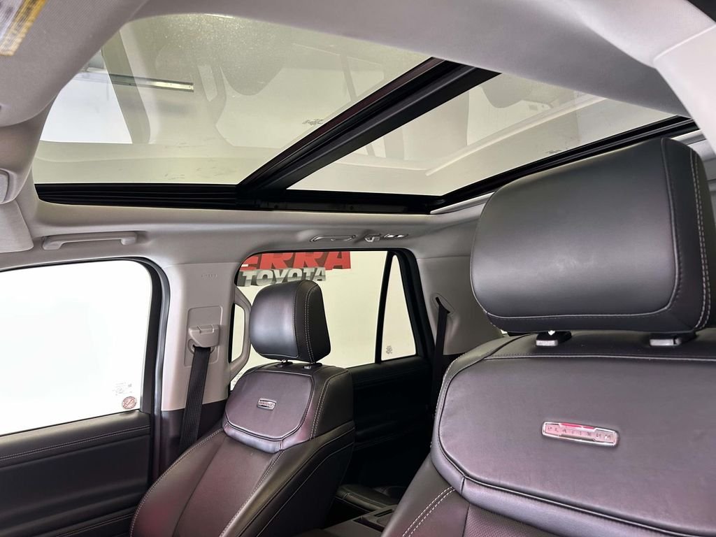 Used 2025 White Ford Platinum image 15