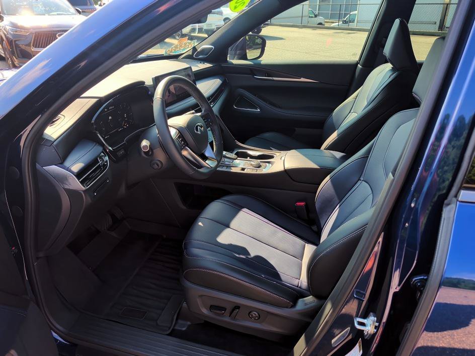 Certified Used 2026 Grand Blue INFINITI SPORT image 8