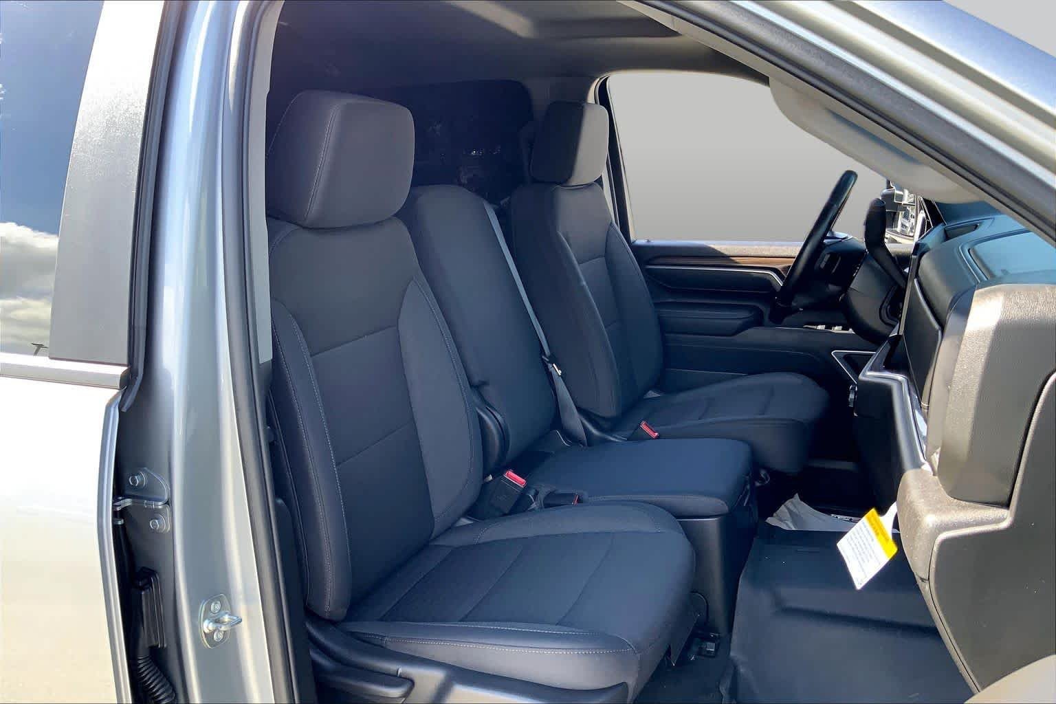 Used 2026 Sterling Gray Metallic Chevrolet LT image 9