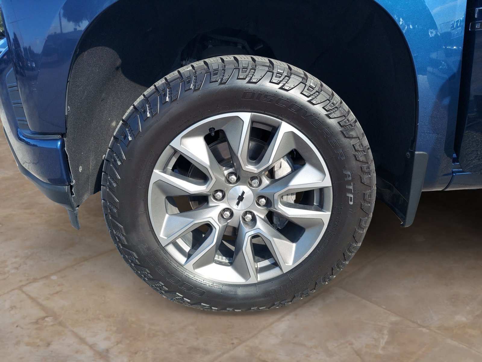 Used 2021 Northsky Blue Metallic Chevrolet RST image 26