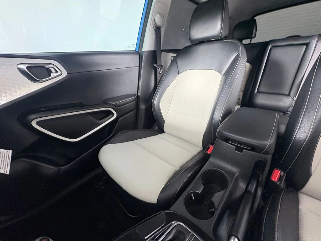 Used 2023 Blue Kia GT-Line image 18