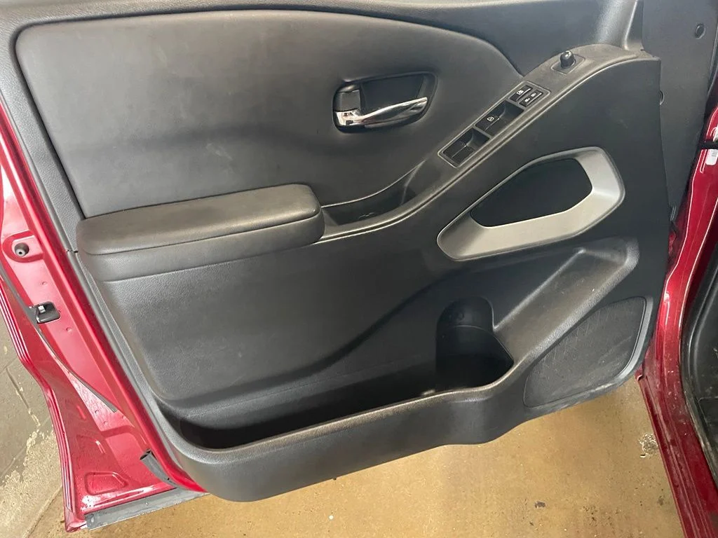 Certified Used 2022 Red Nissan SV image 9