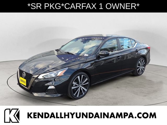 2022 Nissan Altima SR