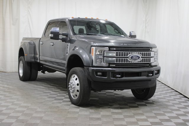2018 Ford Super Duty F-450 DRW Platinum