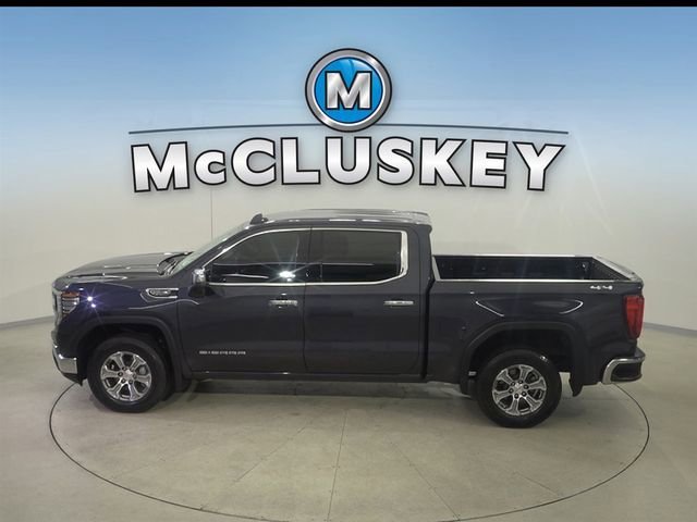 Certified Used 2025 Titanium Rush Metallic GMC SLT image 10