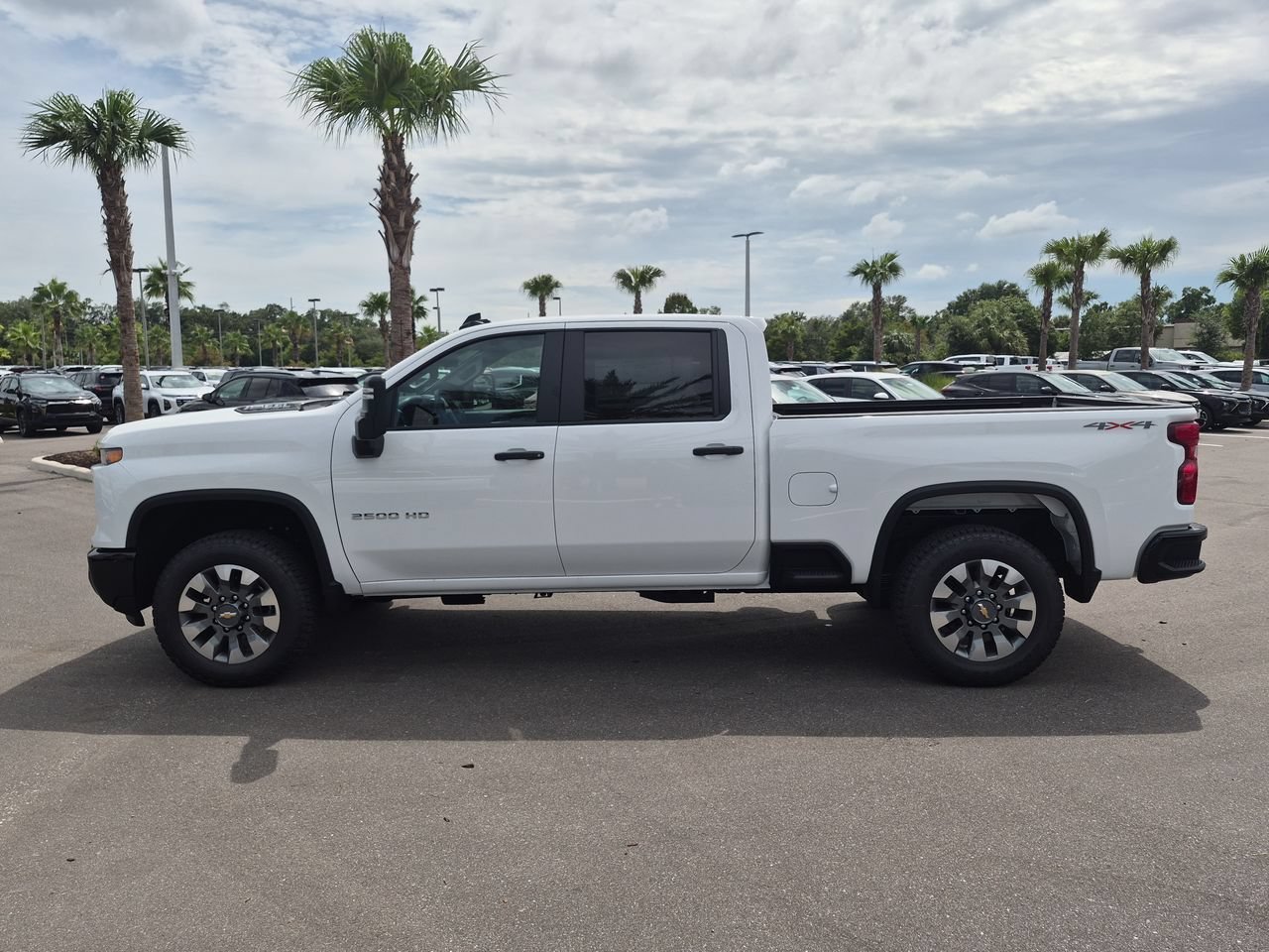 2026 Chevrolet Silverado 2500 HD Custom - Photo 5