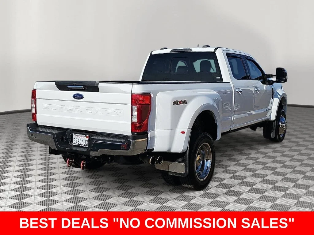 Used 2022 Oxford White Ford XLT image 3