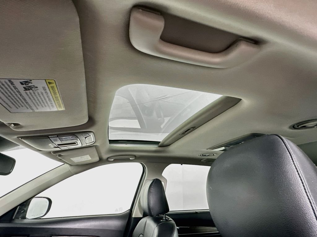 Used 2020 Ebony Black Kia EX image 24