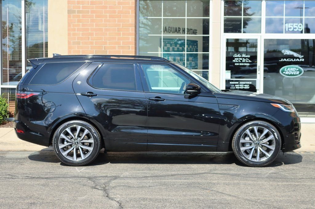 Certified Used 2024 Black Land Rover Dynamic SE image 7