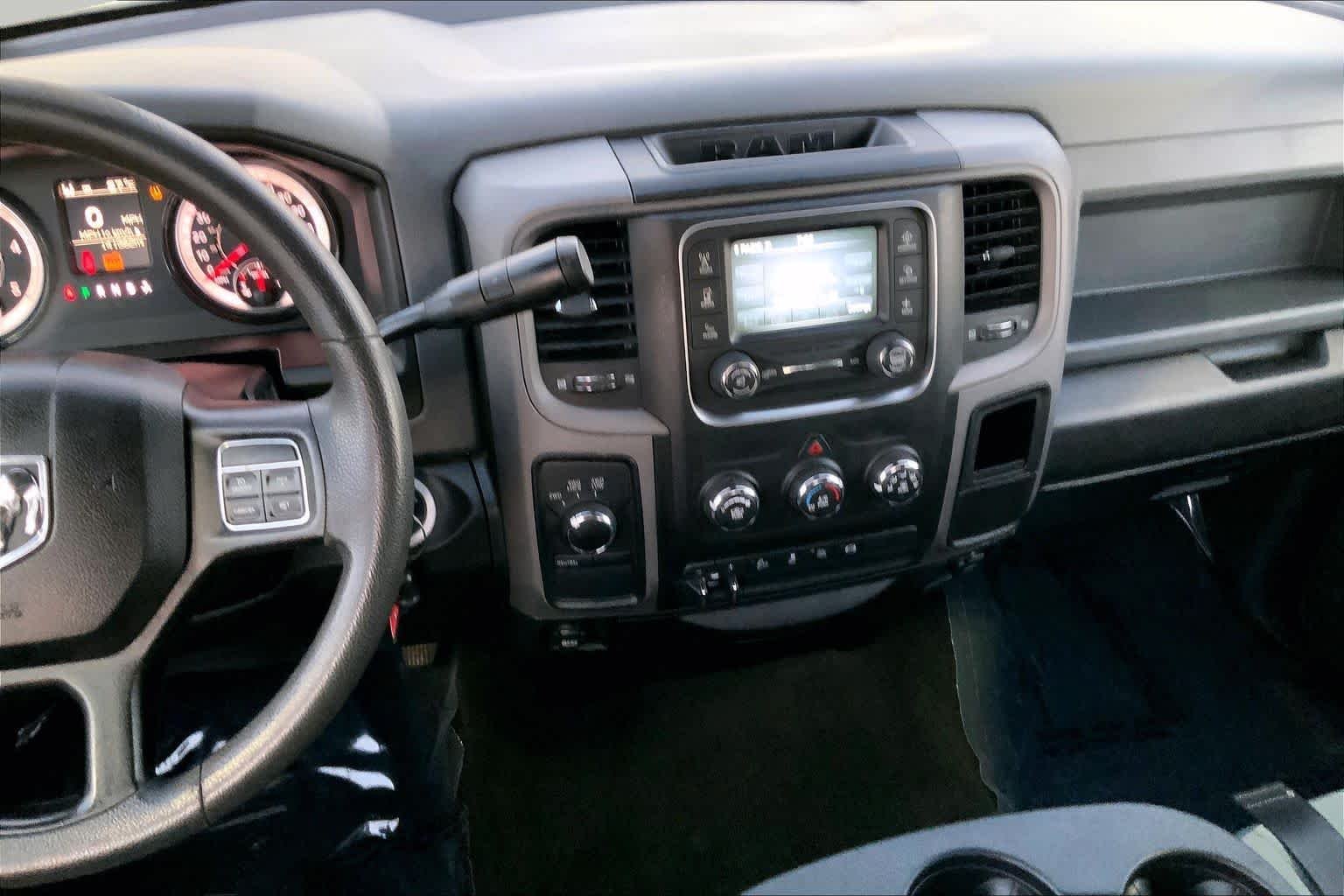 Used 2018 Bright White Clearcoat Ram Tradesman image 7