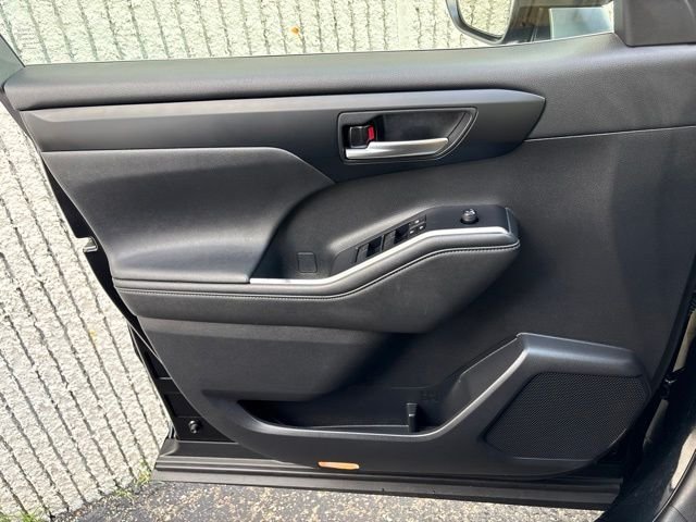 Used 2023 Midnight Black Metallic Toyota XLE image 28