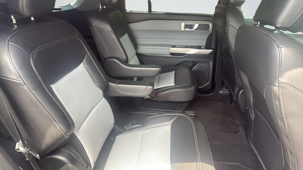 2023 Ford Explorer XLT - Photo 21