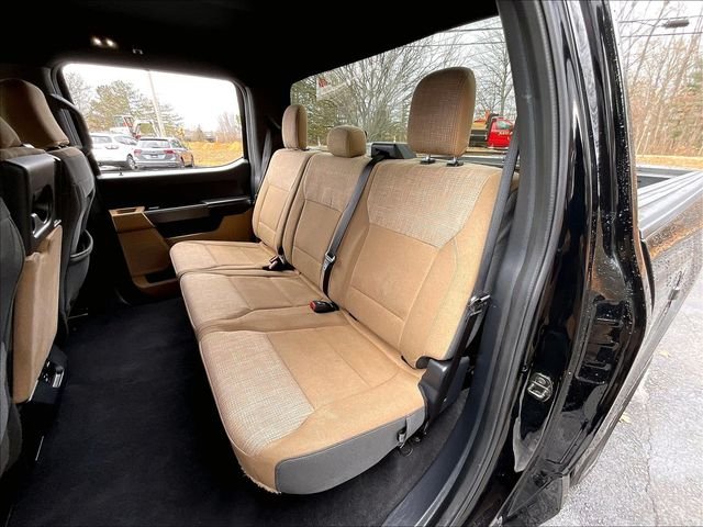 Used 2023 Black Ford XLT image 25