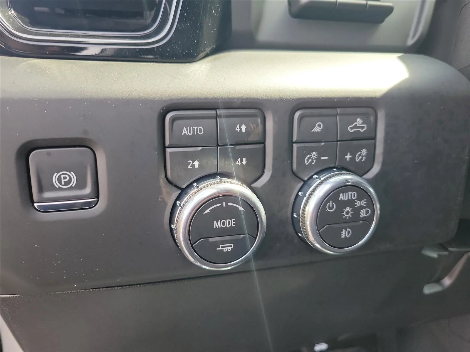 2026 GMC Sierra 2500HD AT4 - Photo 22