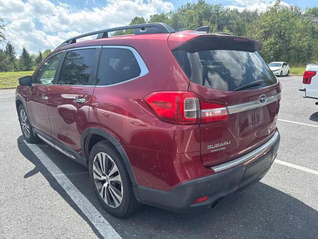 Used 2019 Red Subaru Touring image 3