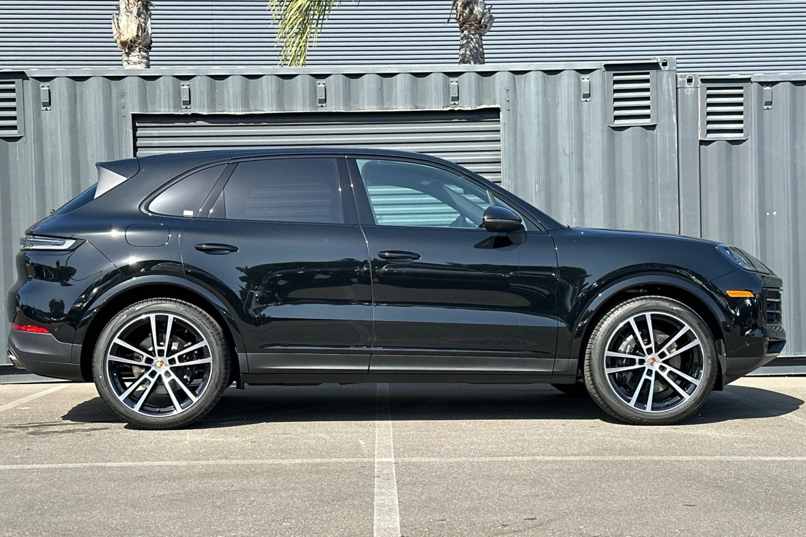 New 2026 Chromite Black Metallic Porsche AWD image 9