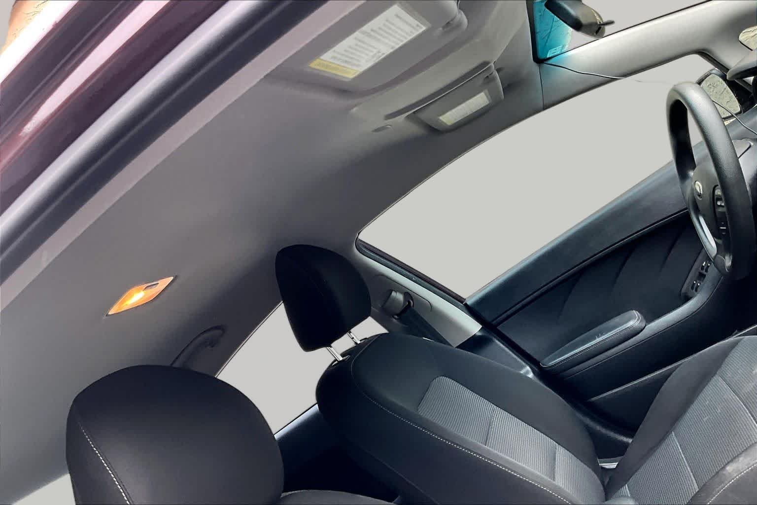 Used 2018 Garnet Red Kia LX image 13