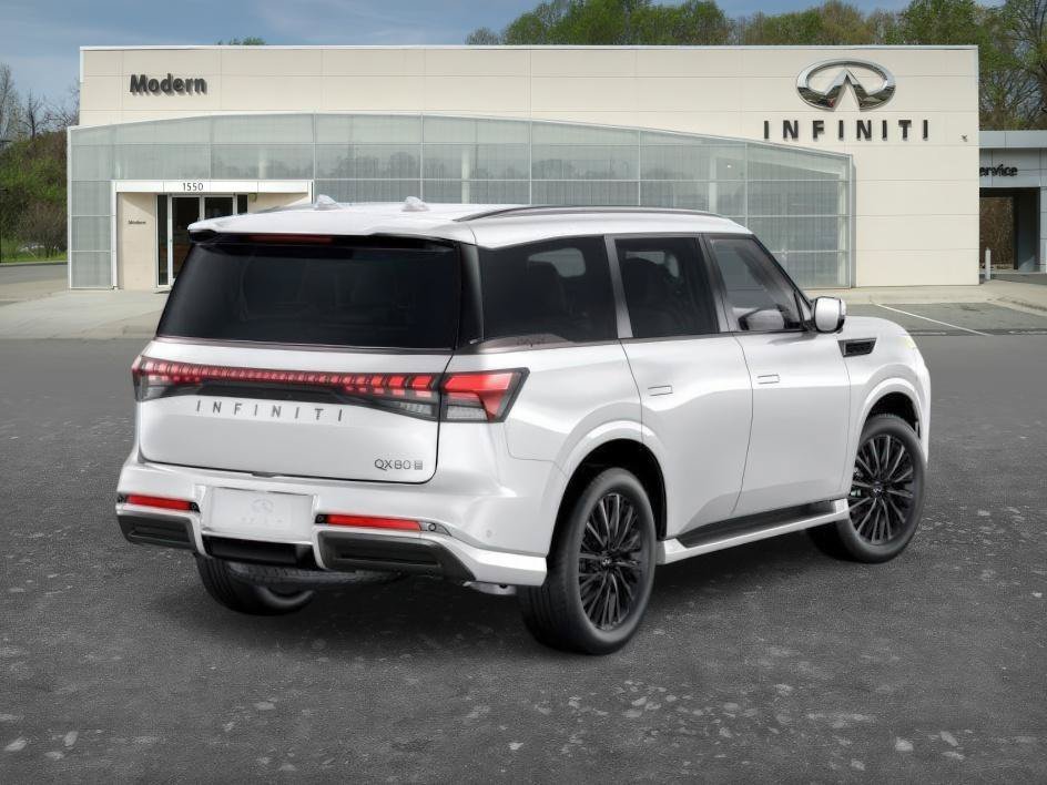 New 2027 Radiant White INFINITI AUTOGRAPH image 5