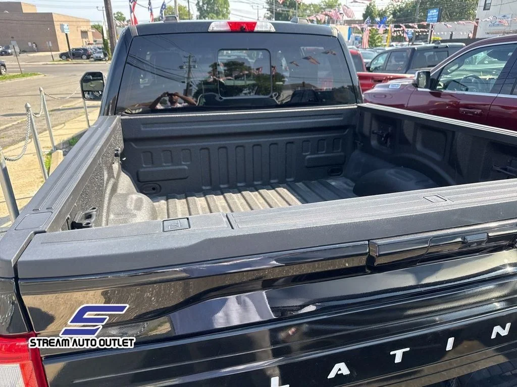 2023 Ford F-150 Platinum - Photo 9