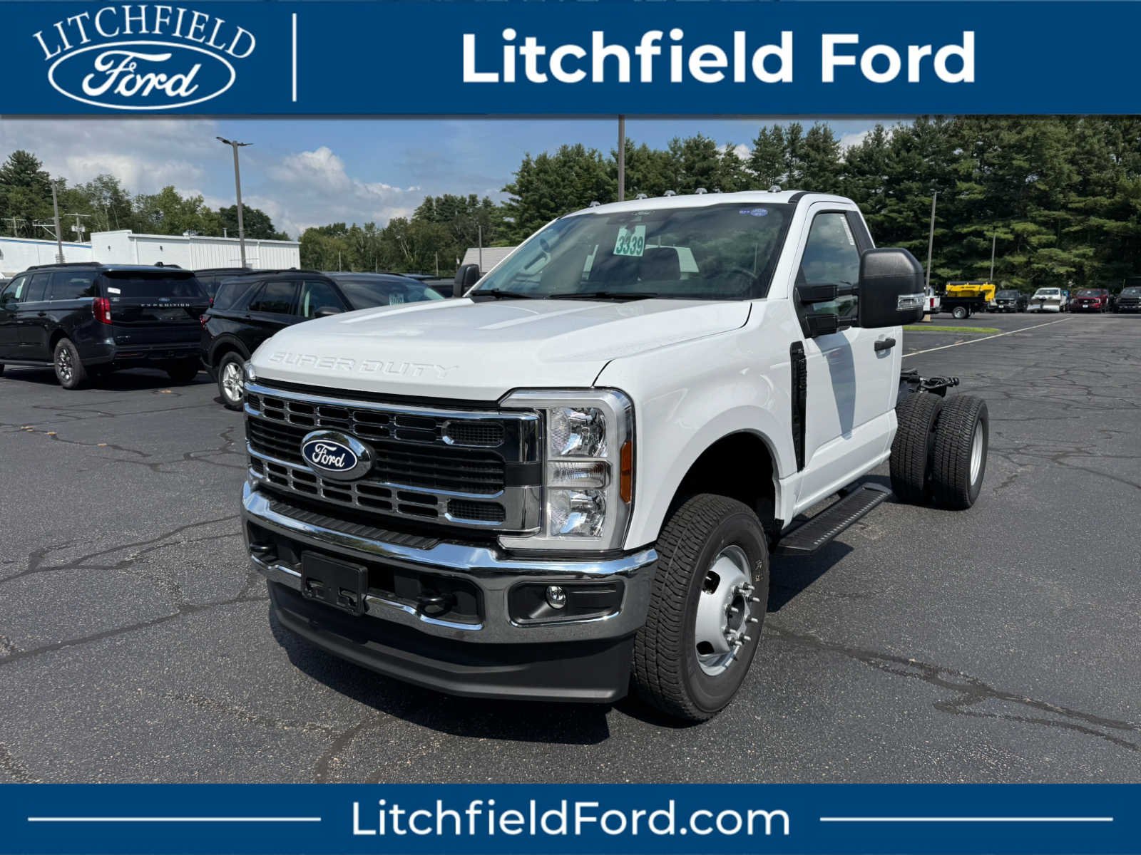 2027 Ford F-350 Super Duty Chassis Cab