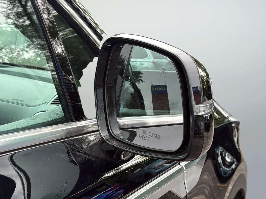 Used 2025 Black Kia EX image 11