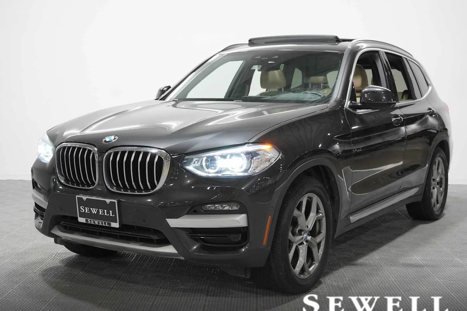 2020 BMW X3 xDrive30i's photo