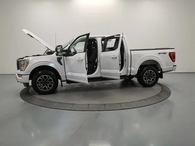 2023 Ford F-150 XLT - Photo 13