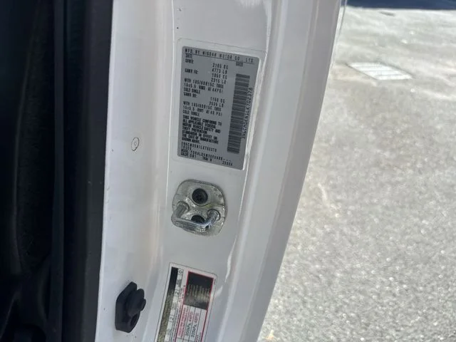 Used 2020 White Nissan S image 34